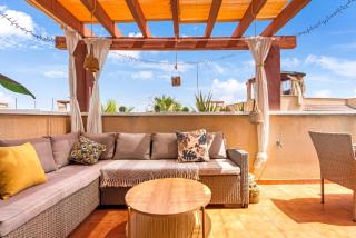 Oasis in Los Collados - 2BR - Pool & Garden - 1