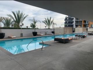 The rose-Spacious 3-Bedroom Retreat in the Heart of Marina del Rey - Los Angeles - 9