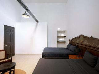 Casa Kaity 1 block from downtown - Valladolid - 1