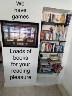 4 BDRM Game room,Patio & Pool Waterfront Escape - Andover - 1