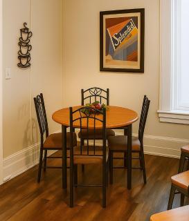 Suite 3 Eighteen - Shelbyville - 3