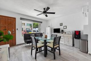 1BD Apartment with pool and beach access - 8