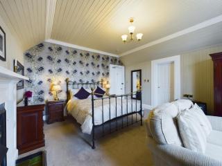 Ards House - 3