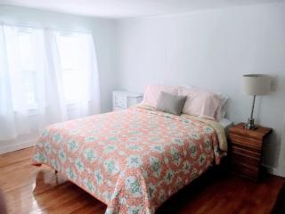 Sunny 2 Bdrm - Mtn Views, Close to Everything! - Stowe - 7
