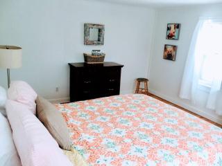 Sunny 2 Bdrm - Mtn Views, Close to Everything! - Stowe - 6