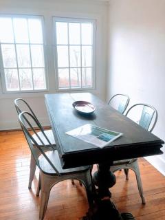 Sunny 2 Bdrm - Mtn Views, Close to Everything! - Stowe - 2