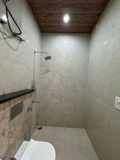 SkyLine HOME STAY - 1