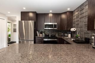 Cozy 1-Bedroom Retreat in the Heart of Langford - Victoria - 8