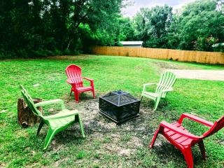 2 Bedroom Kitchen and Living Area - Fayetteville - 6