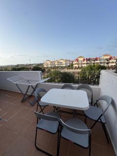 3 Bedroom Apartment with pool for family - 1