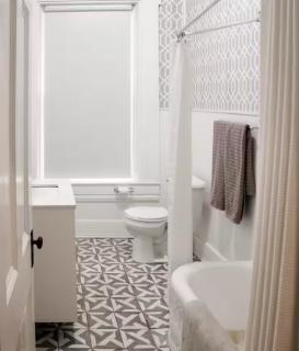Suite 3 Eighteen - Shelbyville - 9