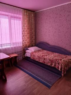 Hotel Gostynnyi Dvir - Sharhorod - 1