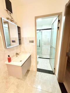 Cozy & Stylish 1 BR Apt Lavington, Yaya Centre - Nairobi - 9