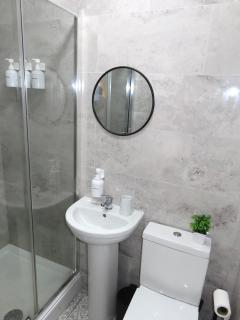 6 Mins to NEC & BHX Apartment with FREE Parking - 7
