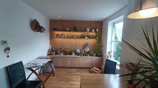 Double bed, ensuite, off street parking - 2