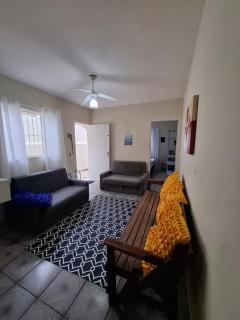 Casa com churrasqueira e piscina - Itanhaém - 3