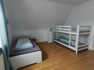 Charmantes Ferienhaus Casa Ella mit Balkon Nähe Kinderklinik - Siegen - 4