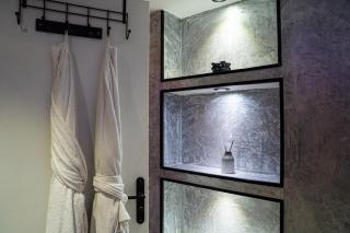Suite Spa privative avec jacuzzi, massage & sauna - 7