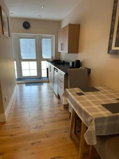 Windrush Apartment - 2
