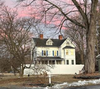 Charming Three Bedroom Retreat House - Saugerties - 9