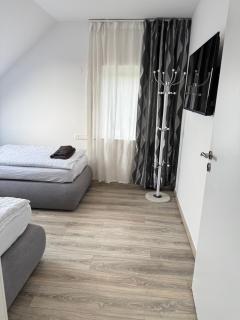 Ferienwohnung Apartment - Free Parking - WiFi - Kitchen - Essen - 5