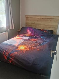 Thorness bay caravan park - - 8