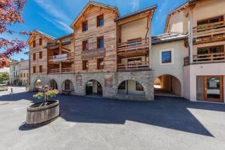 Appartement Abries - Jacuzzi et piscine - Pied des pistes - Duplex 6 personnes - Résidence étoilée - Abriès - 2