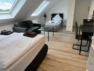 Ferienwohnung Apartment - Free Parking - WiFi - Kitchen - Essen - 7