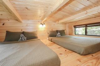 PineHaus - Brand New Log Cabin at Harvard Brook - 5