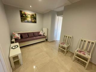 Maronia - 3