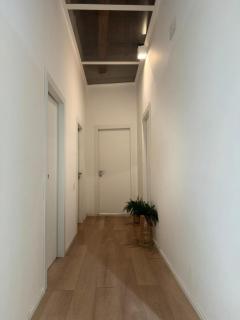 Home sul corso n 28 - 4