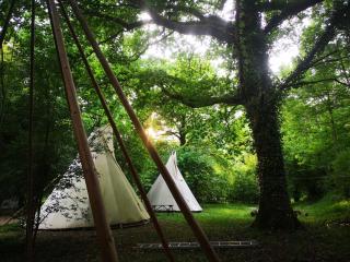 grand tipi traditionnel pour 2 à 5 personnes - Montbrun - 5