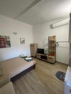 Maric - Tuzi - 8