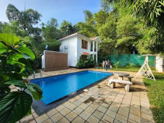 Le Eden Premium Wayanad Pool Resort - 2