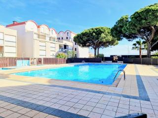 Cocoon sur le port de Gruissan, parking & piscine - 0