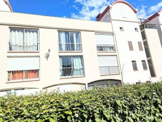 Cocoon sur le port de Gruissan, parking & piscine - 2