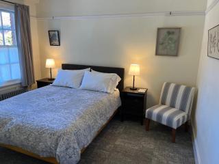 SF Zen Center Guestrooms - 1