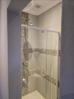 Flower Lane Guesthouse - 9