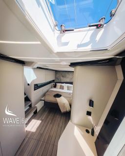 Luxury Floating Penthouse Private Yacht & Charter - - 5