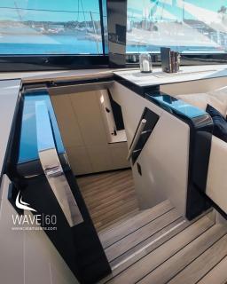 Luxury Floating Penthouse Private Yacht & Charter - - 4