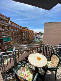 Nagomi Suite - 4p Modern Apartment with Parking & Swimming Pool - Lloret de Mar - 5