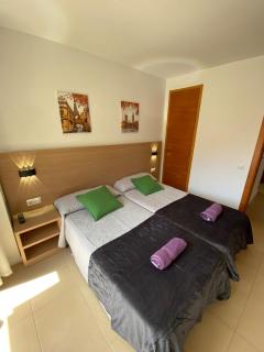 Kioto Suite - 4p Modern Apartment with Parking & Swimming Pool - Lloret de Mar - 3