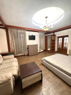 Квартира подобово в центрі на вулиці Проспект Свободи 7 - Lviv - 5