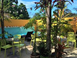 Casa de Amistad Guesthouse - 3