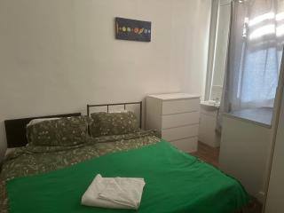 Cosy 4 Bedroom Walsall House - Free WiFi & Parking - Bescot - 8
