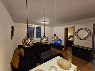 Apartman M&M Istocno Sarajevo Lukavica - Donje Mladice - 0