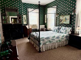Carriage House Inn - Fredericton - 1