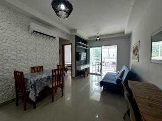 Apartamento em Ubatuba 350m da praia das Toninhas -2 quartos, piscina, varanda gourmet com churrasqueira, ar condicionado, cozinha completa, duas garagens - Ubatuba - 4