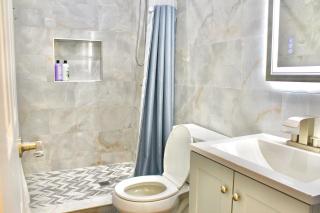 2-Bedroom Apartment 15 Minutes From Manhattan in LIC Astoria Queens - - 6