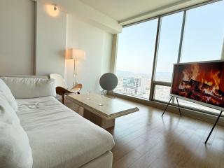 MODERN-LUX HiGHRISE UNIT - Los Angeles - 2
